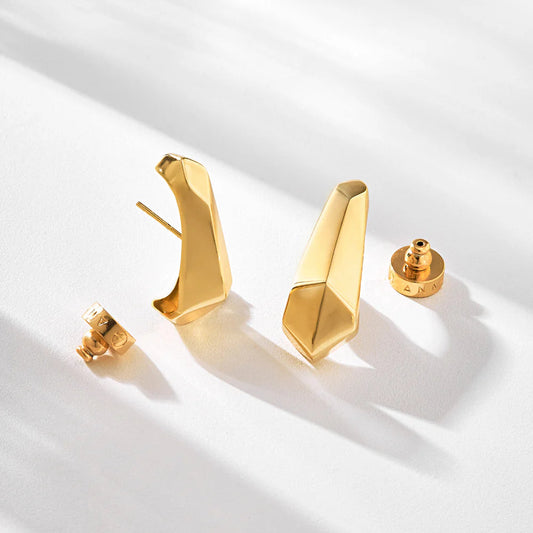 PRISMA EARHOOK