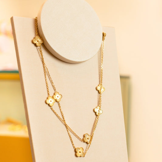 COLLAR TREBOL LARGO