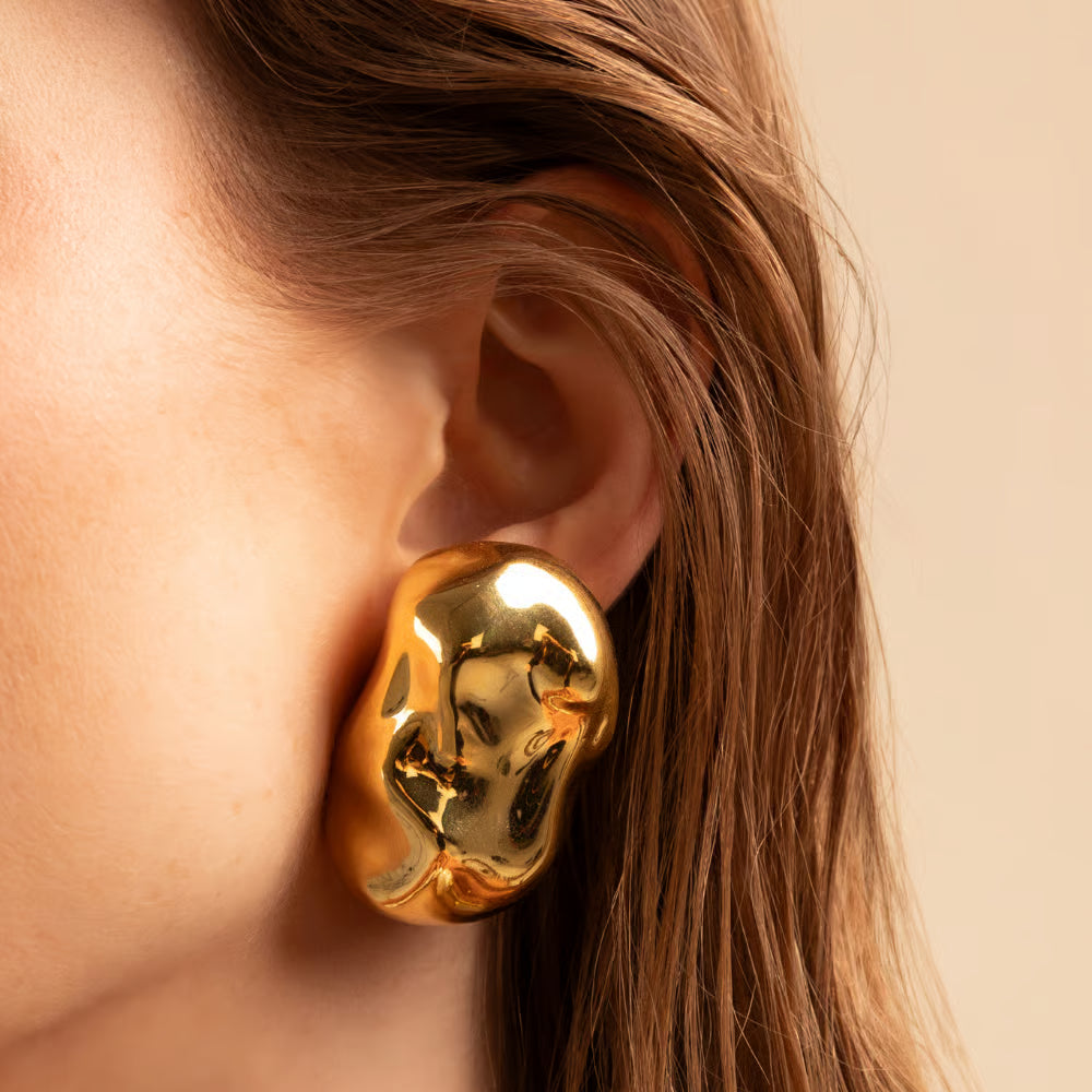 FRENZY CLIP ON EARRING