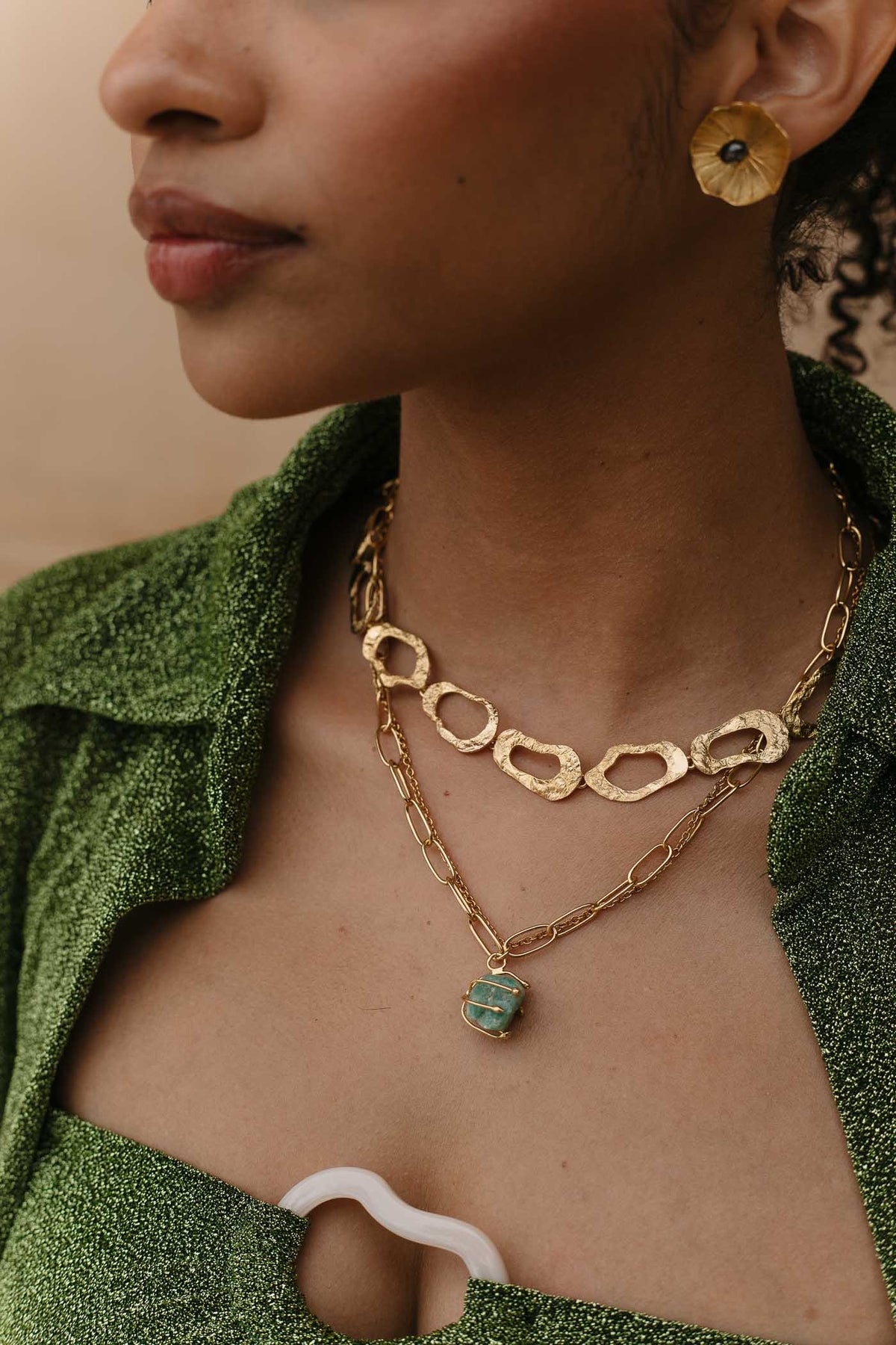MAGNA NECKLACE