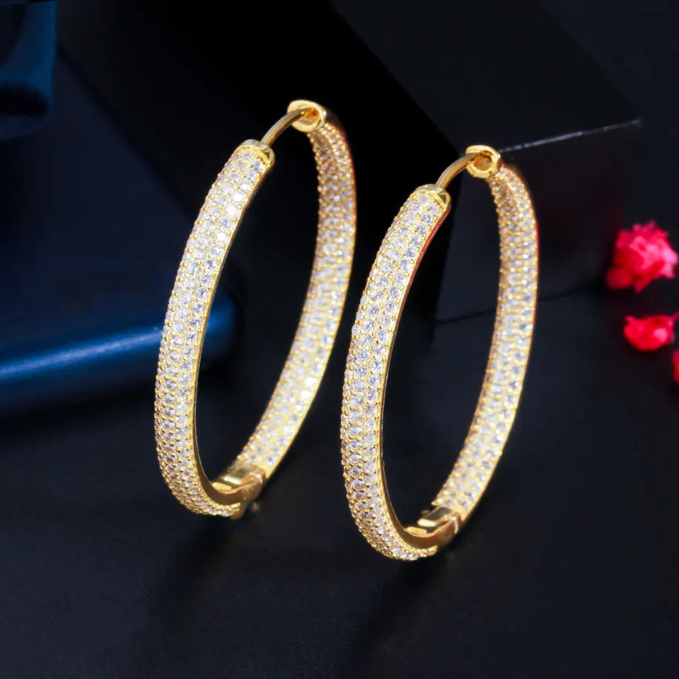 PAVE BIG HOOPS