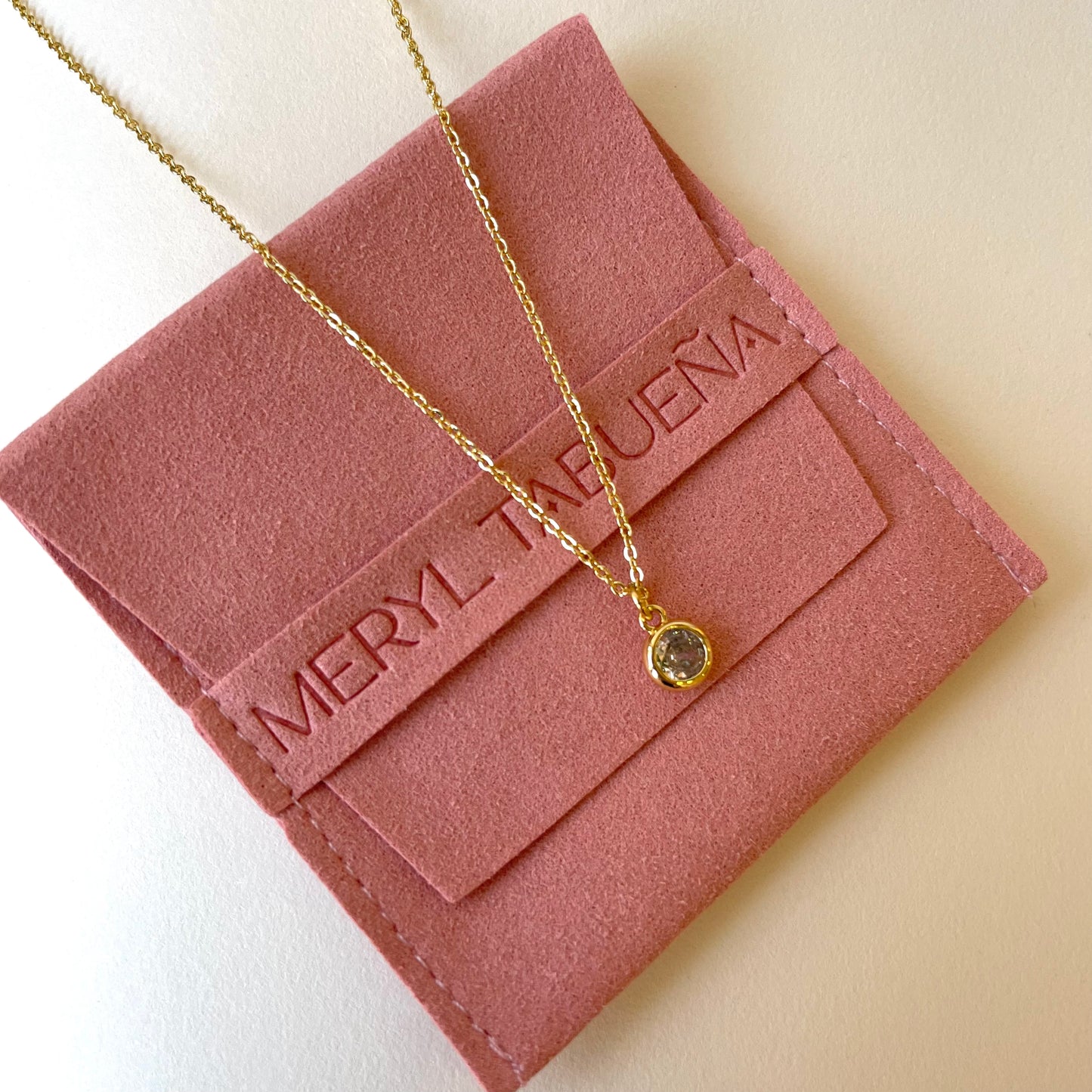 SOLITAIRE NECKLACE