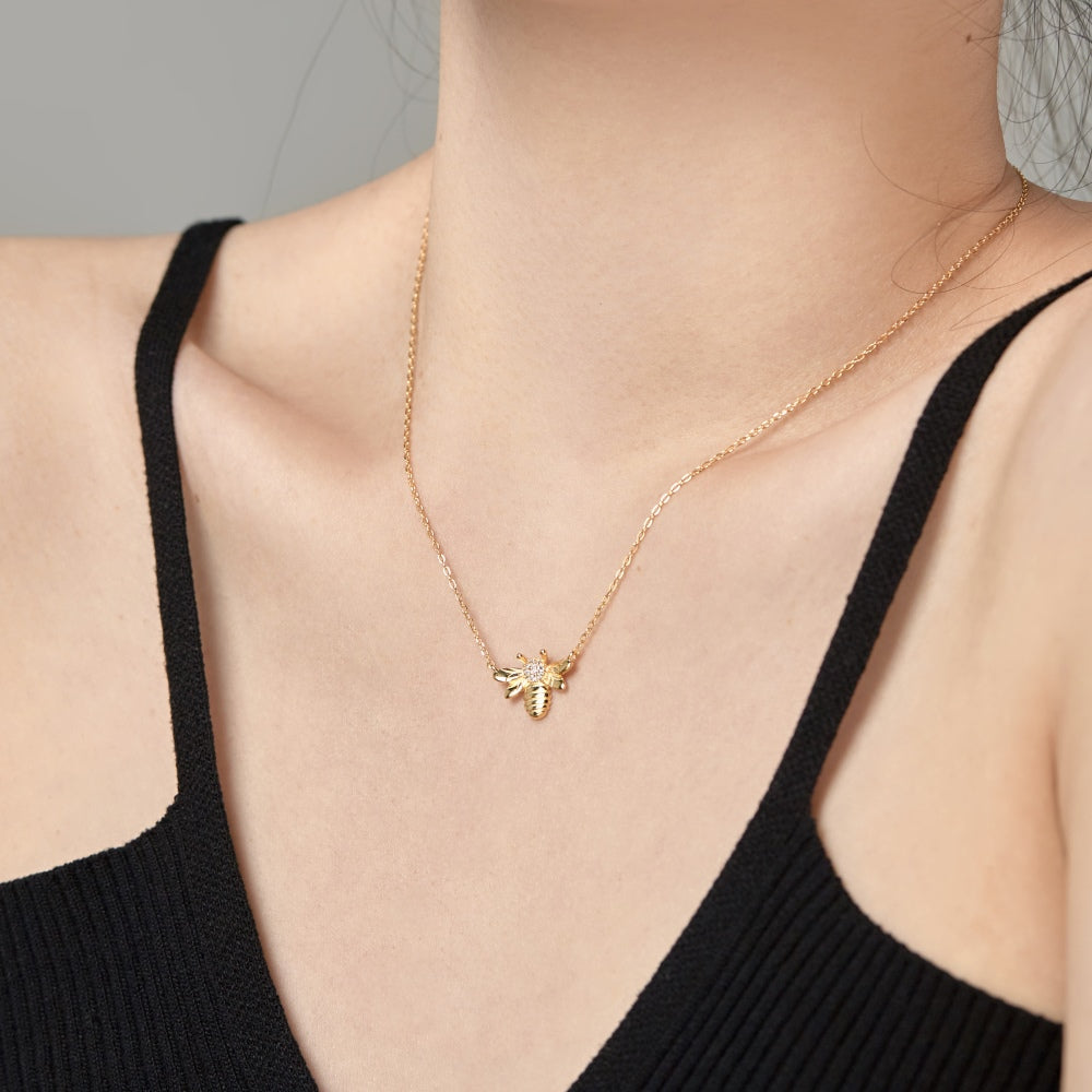 BEE NECKLACE