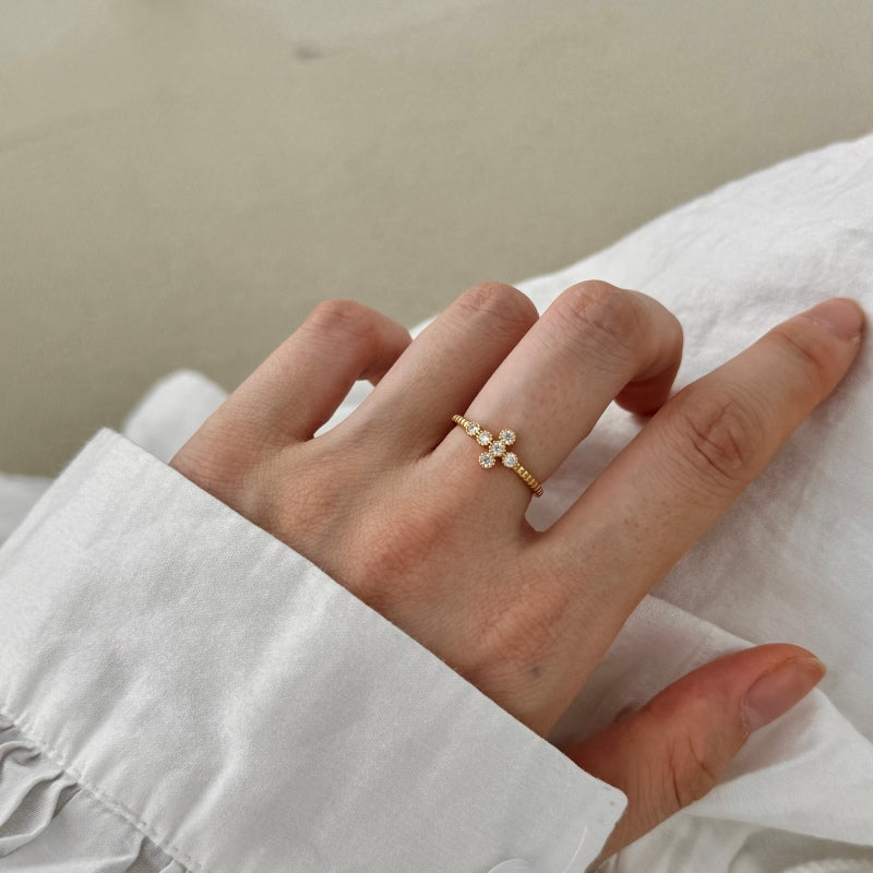 ANILLO CRUZ AJUSTABLE